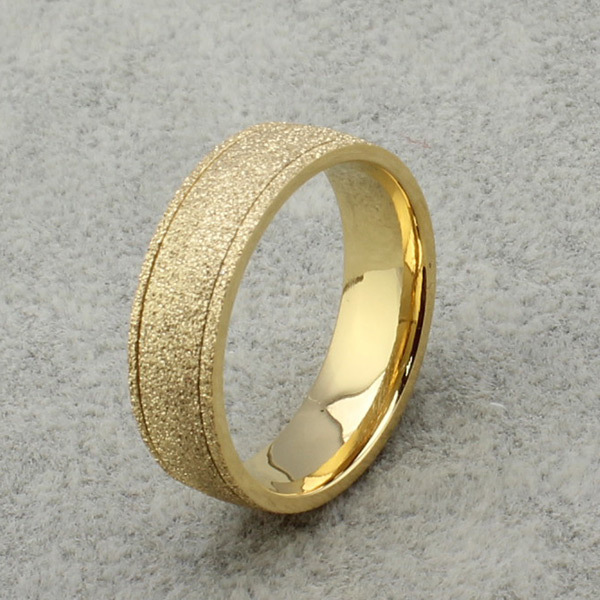 18k gold 4mm wedding ring