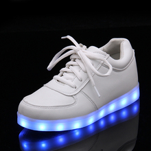 2016 Autumn New LED USB CHARGER Shoes Kids Leather Boys Shoes With Colorful Flash Lights Girls Shoes Luminous Shoes Children