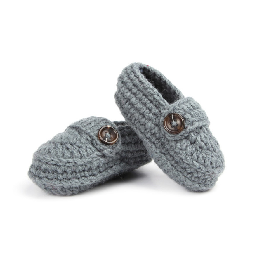 Knitted baby boy shoes Crochet baby shoes, Baby boy sneakers, Baby booties, Baby crochet Newborn baby gift Shoes newborn Baby boy sneakers Newborn baby IveAndCo. 5 out of 5 stars knitted baby shoes, knitted T bar sandals, baby booties, baby shower gift, baby christening shoes, baby sandals, Mary Jane baby shoes.