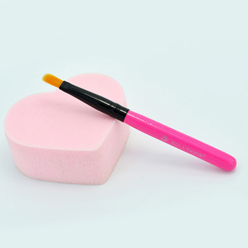 Image of Professional Soft Portable 1Pc Wooden Handle Makeup Powder Eyeshadow Lip Brush Beauty Nylon Wood pole