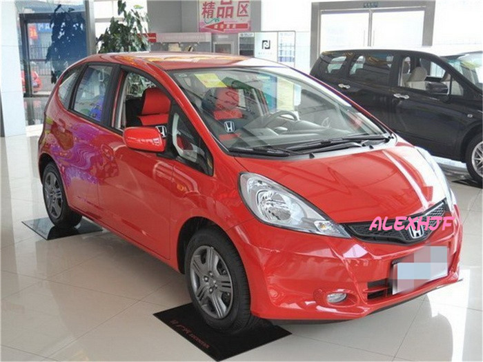 2011 FIT_conew1