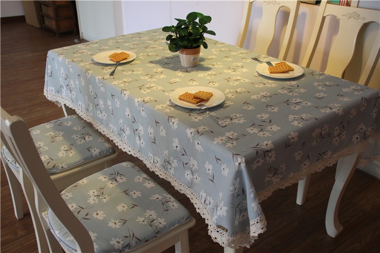 2478105792_1093554984