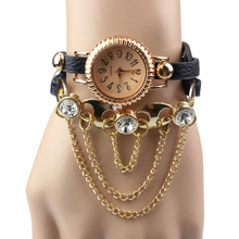 Splendid 1PC Vintage Leather Bracelet Rivet Bracelet Quartz Wrist Watch Clock Female Casual Cool Watch