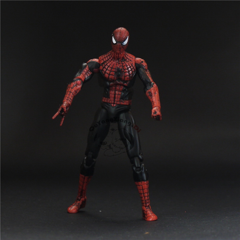 New York ComicCon Exclusive Marvel Universe Hero 3.75 Inch Toy: Spider Man Action Figure