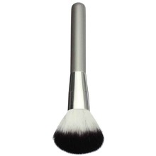 Professional 1Pcs Makeup Brush Foundation Powder Blush Brushes Silver Handle Soft Cosmetic Facial Beauty Tools High Quality