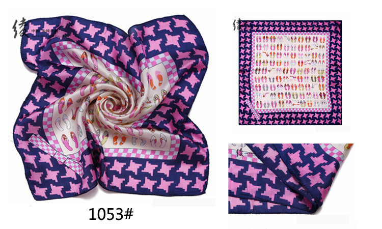 1053-bandana