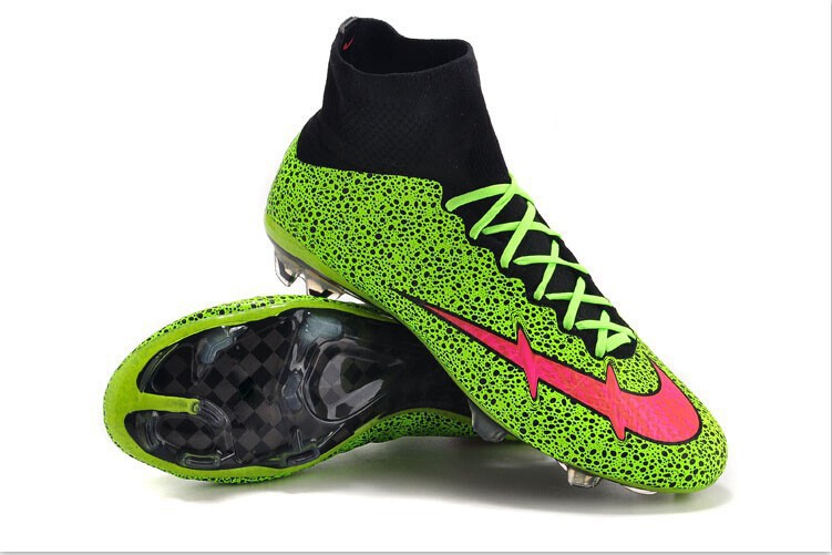 botas de futbol con botin