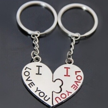 Creative Valentine’s day Couple Gift Heart Kiss Keychain Creative Trinket Keyring I Love You Cute Key Fob Birthday Present