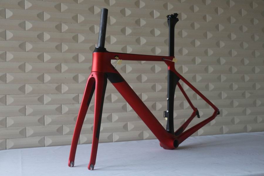 Seraph Brand Aero Road Carbon Frame Oem Products , Popular Paint Dirt