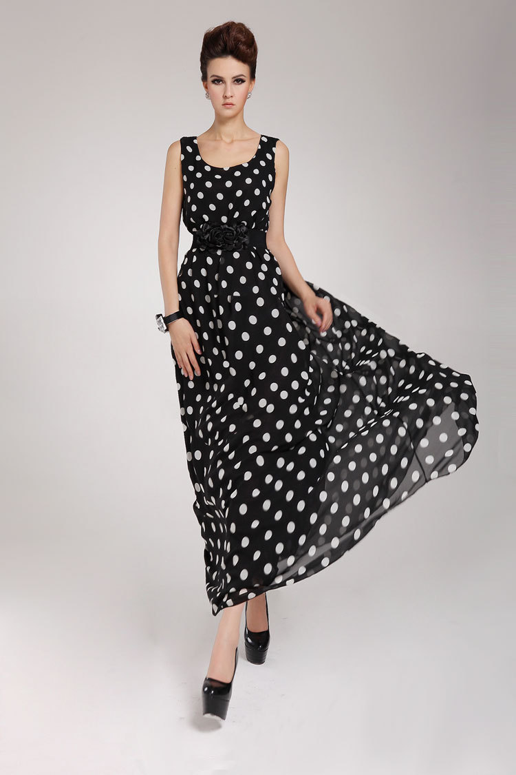 -VA-New-2015-women-summer-chiffon-casual-long-maxi-dresses-black-and-white-dot-dress.jpg