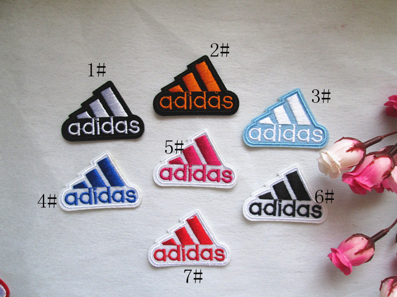 Image of 1 PCS Small size Sport Cloth Logo Embroidery Brand Patch Plaid Stickers Felt Patches Embroidered Badge Factory Direct