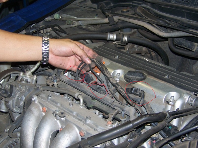 fuel injection connector location