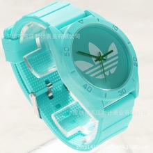 Envío gratis 2015 deportes para hombre de moda de silicona reloj de cuarzo relojes del color del caramelo trilobites relojes