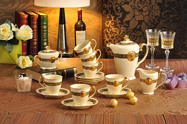 High quality ceramic coffee set fashion tea set bone china coffee cup and saucer suit teapot