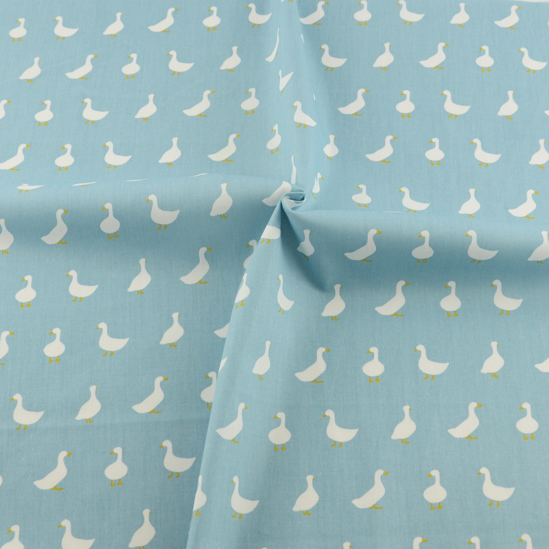 News 50cmx160cm/piece cartoon goose design blue cotton fabric scrap booking patchwork sewing cloth quilting bedding tecido telas
