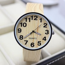 New Fashion Brand Bamboo Wood Women Watch 6 Colors Leather Strap Wristwatches Classical Men Dress Watch Unisex Casual Watches