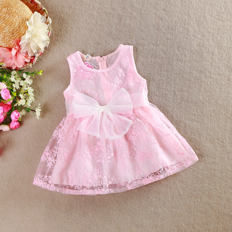 Elegant dresses for infants