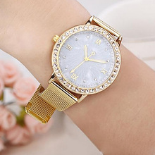 Women Elegant Crystal Roman Numerals Golden Plated Metal Mesh Band Wrist Watch