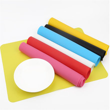 Silicone Thicken Pure Color Heat Proof Non-Toxic Table Mat Dining Table Mat Baking Mat Kitchen Accessories