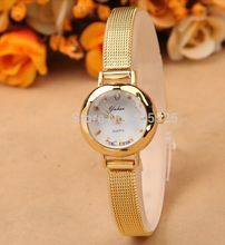 De calidad superior famosa marca K Logo reloj mujer rhinestone reloj relojes reloj de cuarzo para la señora hermosa correa relojes mujer vestido