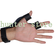 Archery Finger Leather Glove Outdoor Hunting Shooting Bows and Arrows Accessories Black Finger Protector Protection Left