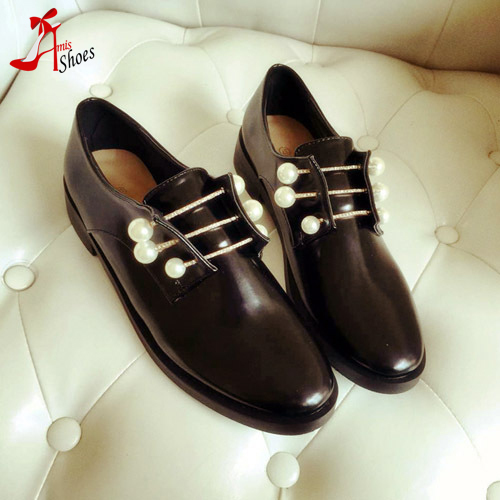 Fashion 2016 brand same design women's pearl beading tie shoes female rhinestone round toe flat heel shoes