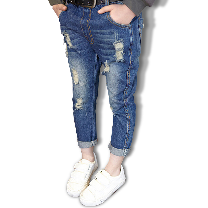 Boy jeans for girls Kid's Western Wear We know your child’s dreams are as big as the wild west. Whether they're dreaming about riding and roping on the ranch or racing into first place around the barrels, Cavender's has hats, belts, kids cowboy boots, jeans and children's western wear kids love!