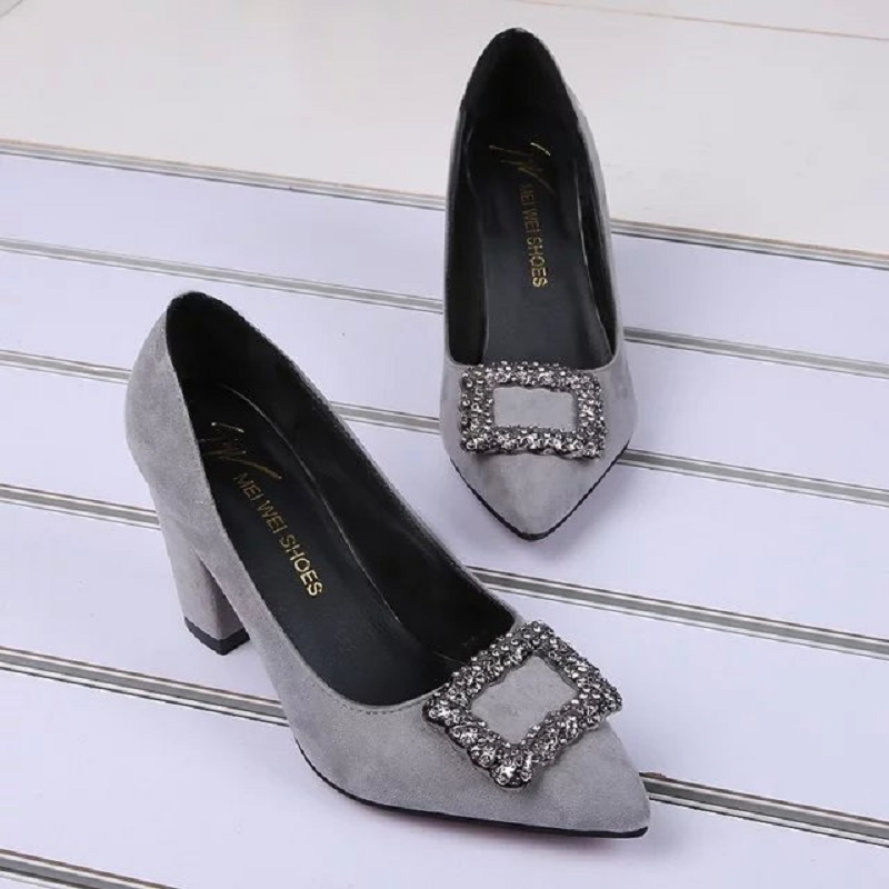 square heel heels