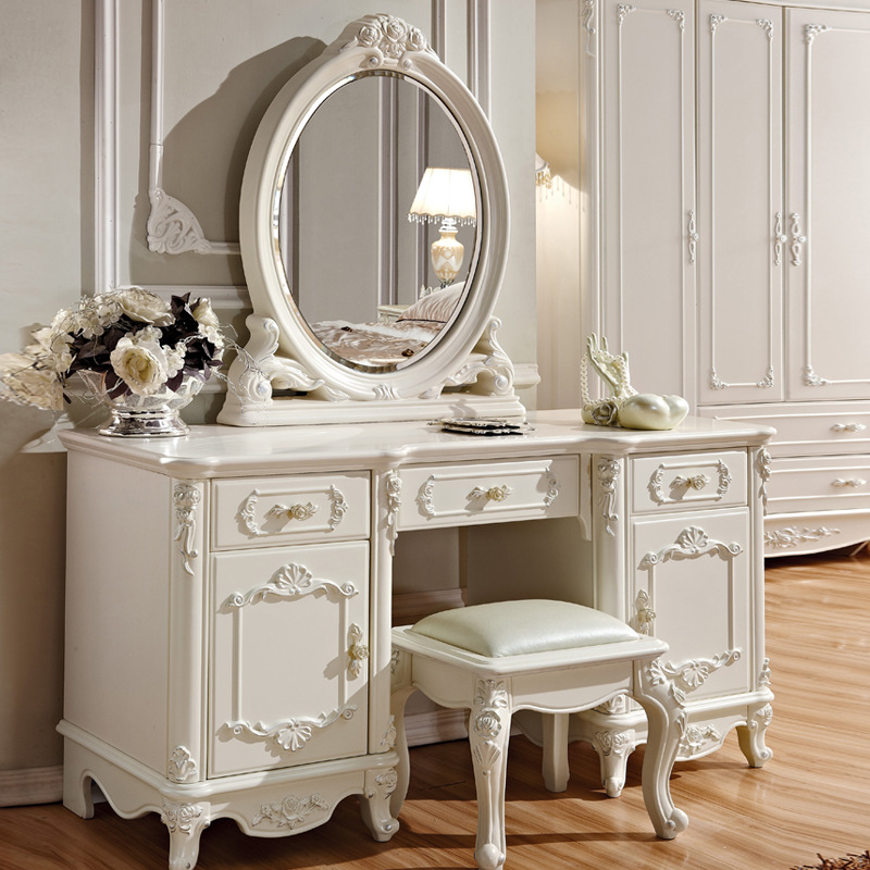 European style dressing table, a small apartment, a small room, a