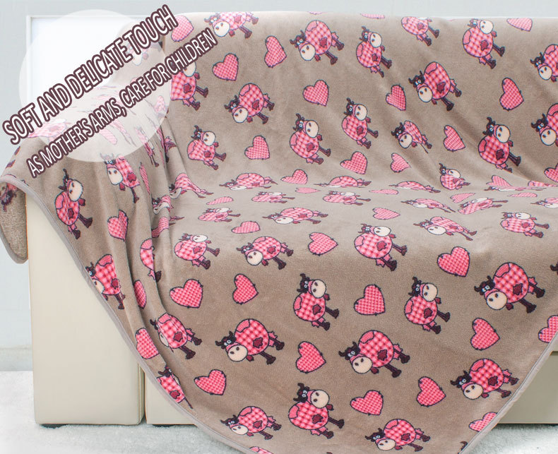 0EE008-Cartoon Cow Coral Fleec Baby Blanket-pc_05