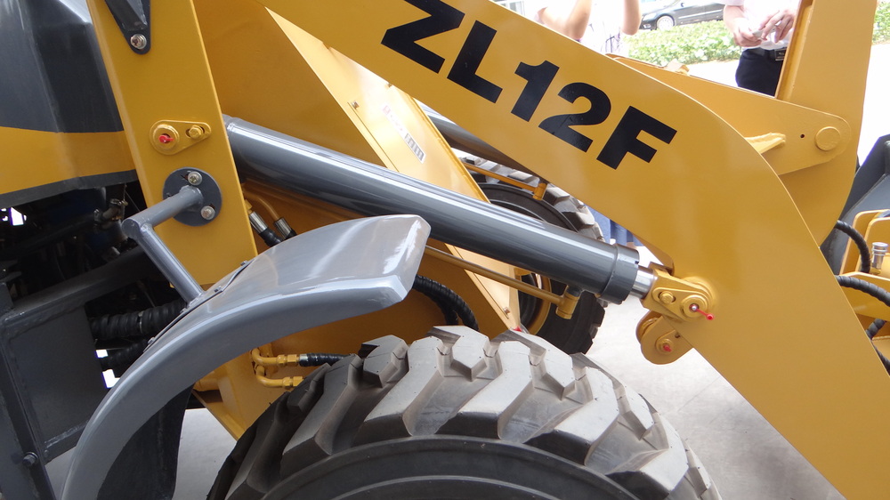 Maquinaria pesada usada y nueva, vehculos industriales y