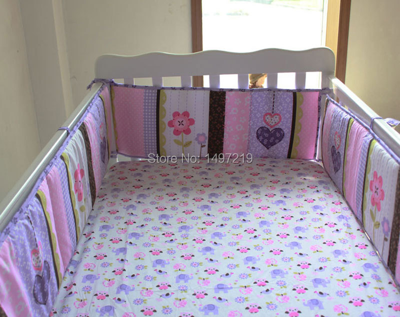 PH022 purple color baby bedding set in cot (9)