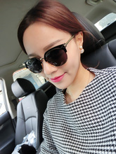 High Quality Men Sunglasses Women Fashion Arrow Metal Frame Decorated Sun Glasses Korean Brand lunette de soleil Accessories
