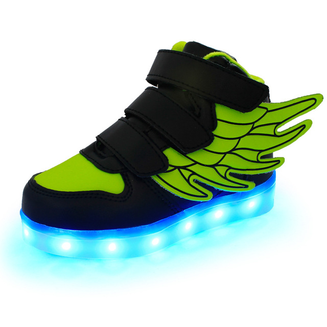 2016 New Kids USB Зарядка Светодиодные Обувь Из Мягкой Кожи Случайный Мальчик и Девочка Световой Противоскольжения Нижние Дети Крылья Партии кроссовки