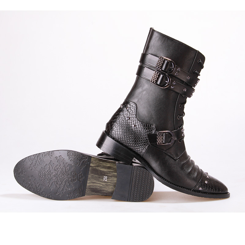 pointed toe biker boots