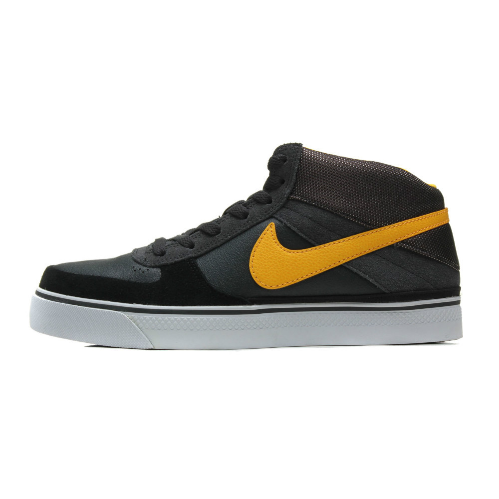 nike mavrk mid
