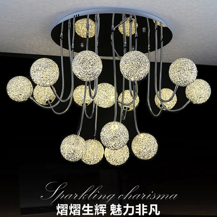 Luci per salotto: come valorizzare un angolo di soggiorno ... Creativo soffitto Faretti