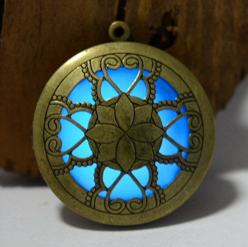Steampunk Necklace Magical Fire Fairy Glow In The Dark Necklace Aqua Large Llocket 2015 Brand Women