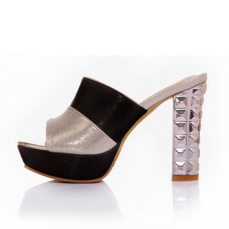 slides with small heel