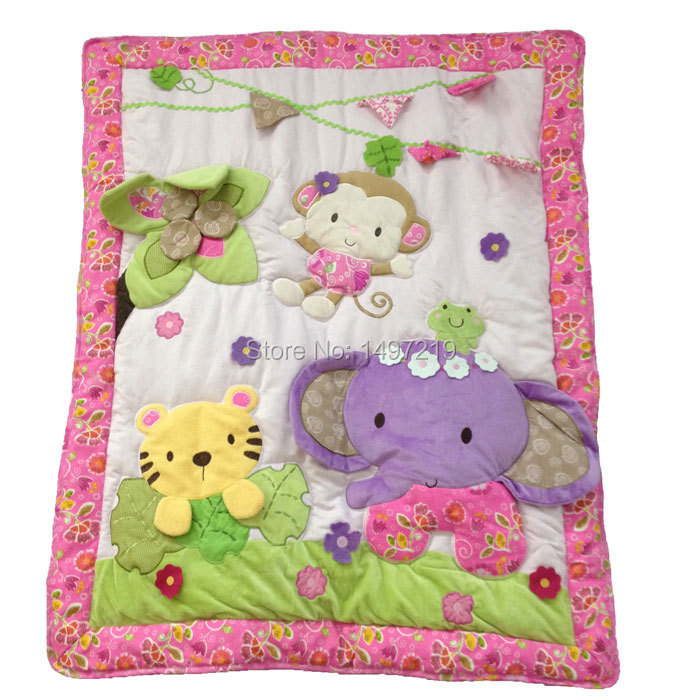 PH047 cot quilt with embroidery (2)
