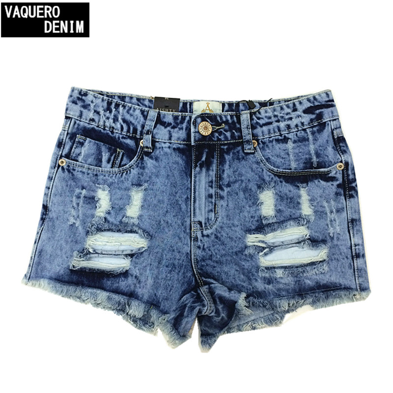 Refine Your Results By: jeans Discover our big collection of women's jeans on sale. Opt for the popular shaping jeans, try the trendy kickflare high ankle jeans in washed denim, or why not update your wardrobe with a classic jeans with straight legs and raw hems?