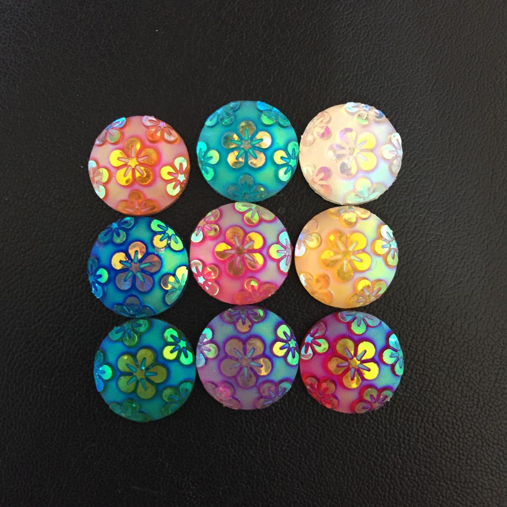 Image of (30 pieces/lot) Random mixing AB round Resin flower Flatback scrapbook Wedding decoration Buttons D44A