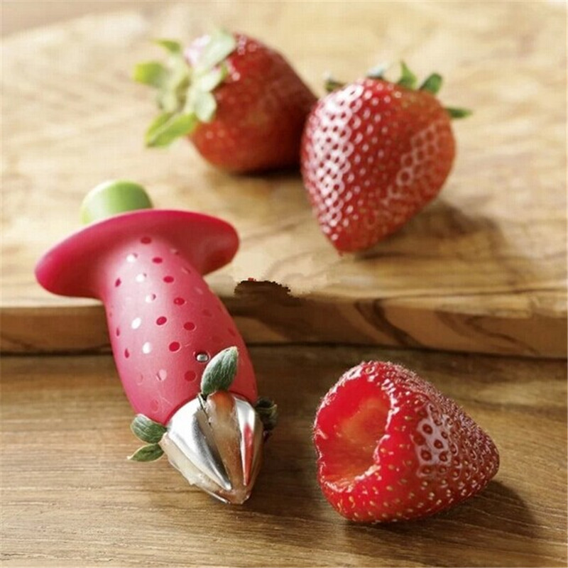 2 .        Remover      Remover Strawberry Slicer