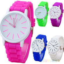 Mujeres ginebra del caucho de silicón Gel de la jalea del cuarzo reloj de pulsera deportivo 2014 nueva moda 0S42