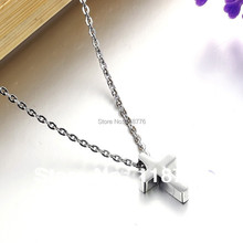Fashion Accessories Jewelry Titanium Stainless Steel Small Cross Pendant Necklace for Women