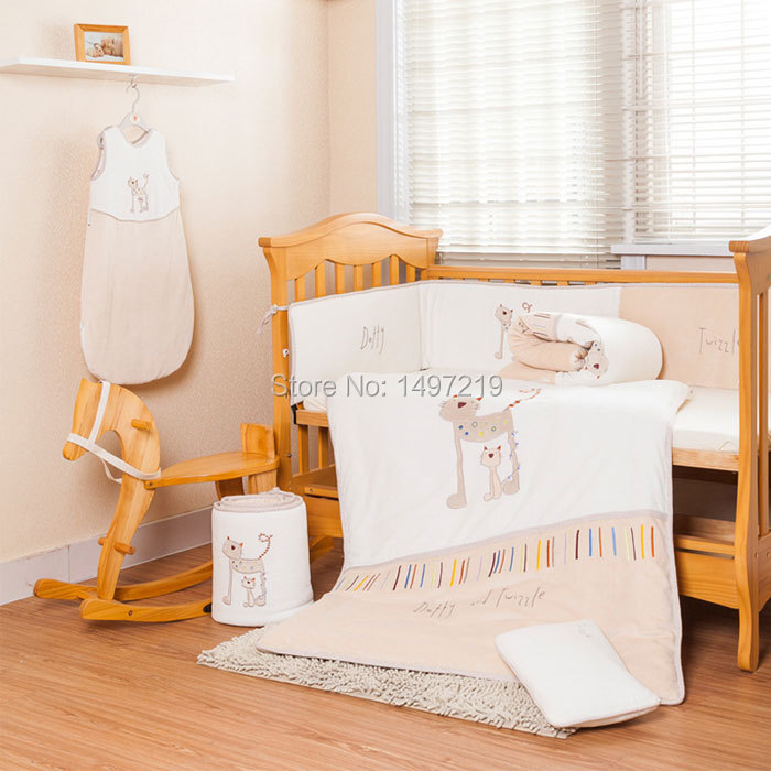 PH078 gender neutral crib bedding set (1)