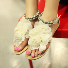 2015 Hot Summer Gladiator Sandals Women Beading Flowers Buckle Strap Bohemian Women Sandals Flat Fashion Sapato Feminino