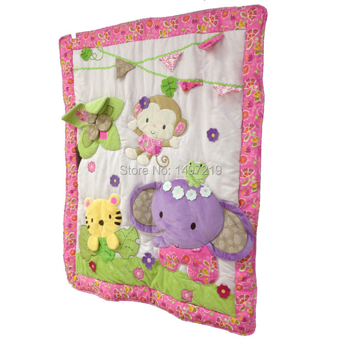 PH047 cot quilt with embroidery (3)