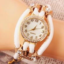 2015 nueva moda de nueva Hawaii Casual partido cristalino de la joyería de cuero relojes mujeres RhinestoneChain reloj de cuarzo de cuero