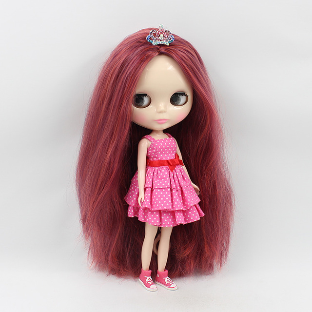 doll with big eyes and long hair